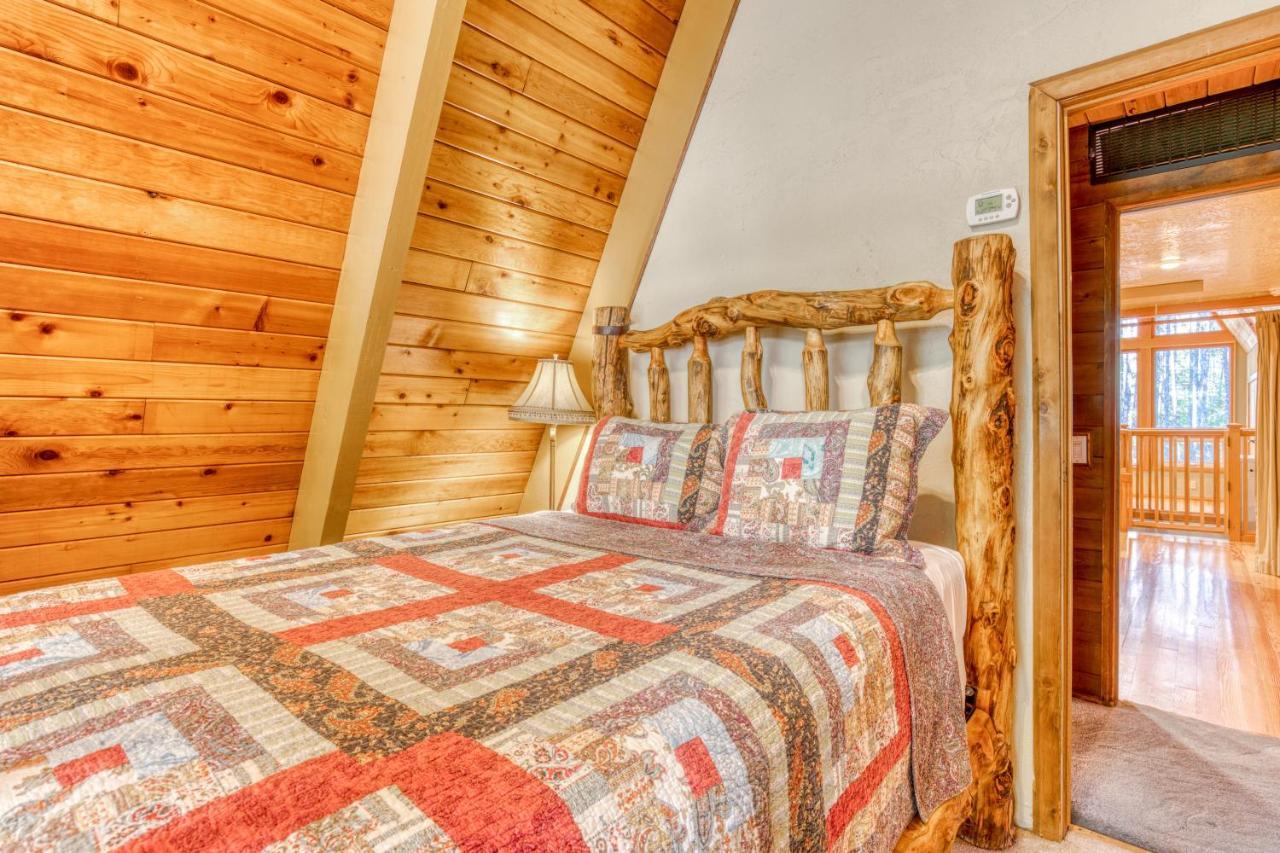 Villa Stone'S Throw Welches Esterno foto